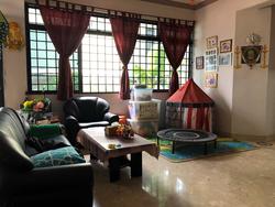 Phillips Avenue (D19), Terrace #215068401